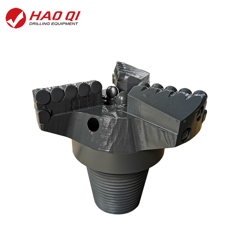 PDC drag bit 7 1/8" (181mm) 3 wings